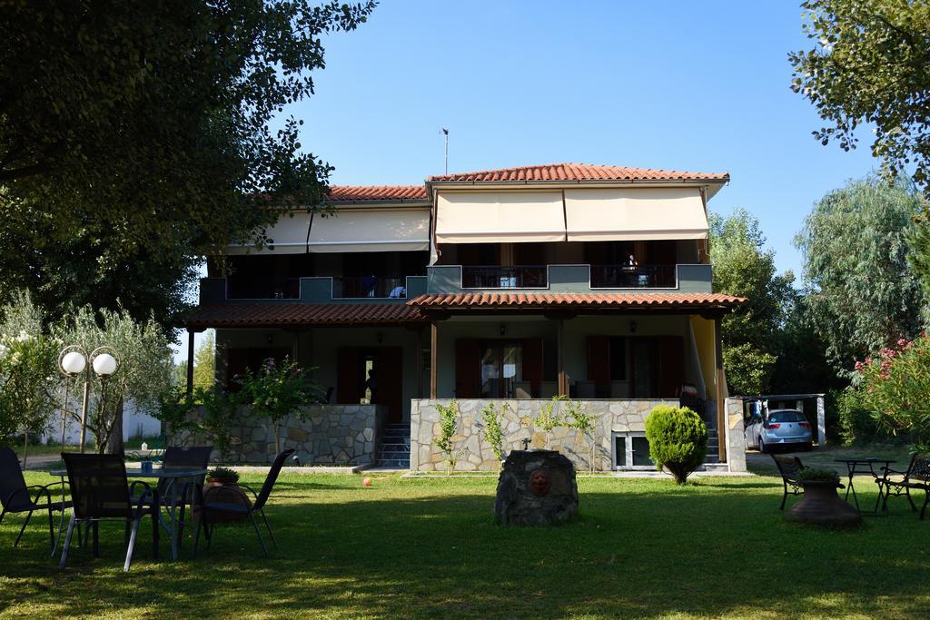 Anna Pousi Studios & Apartment Ormos Panagias Exteriér fotografie