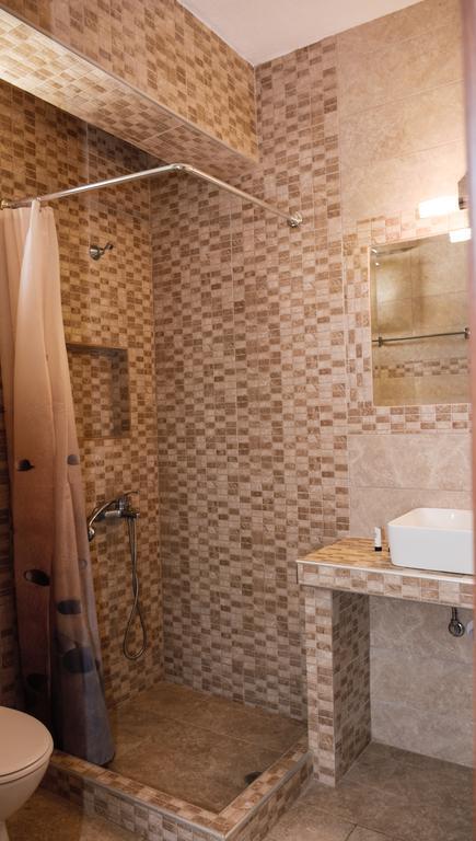 Anna Pousi Studios & Apartment Ormos Panagias Exteriér fotografie