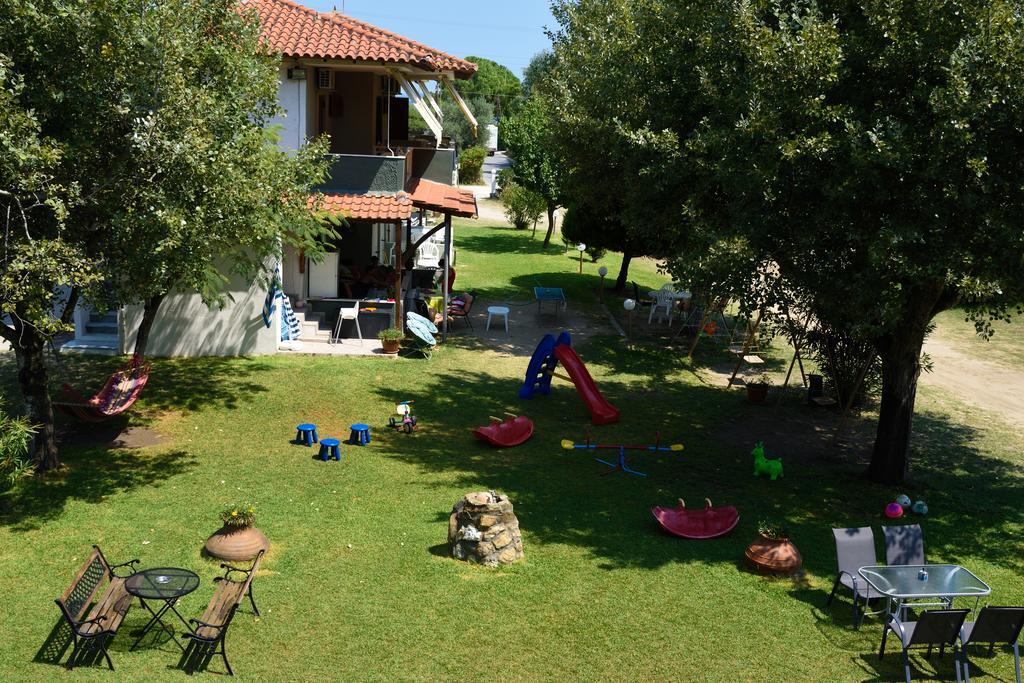 Anna Pousi Studios & Apartment Ormos Panagias Exteriér fotografie